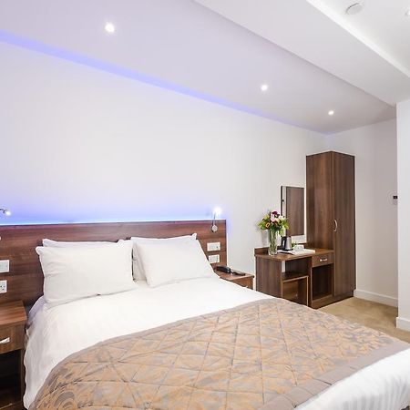 Signature Hotel London Ilford Eksteriør billede