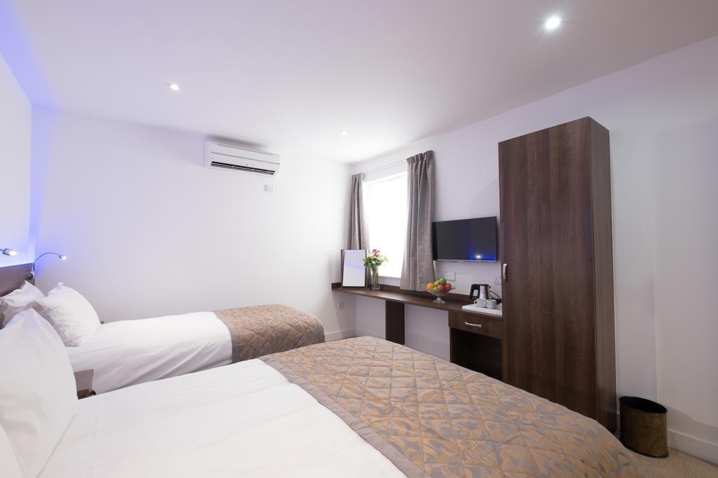Signature Hotel London Ilford Eksteriør billede